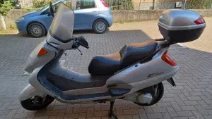 Peugeot SV 250 (2002 - 04)  (2)