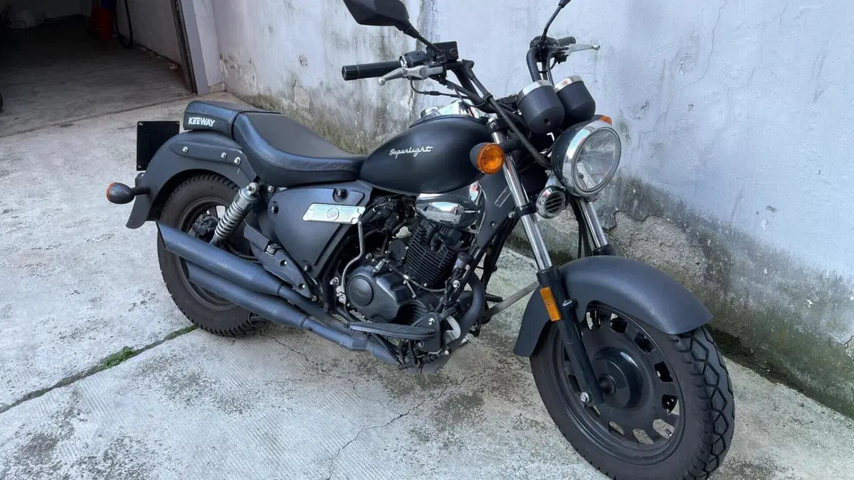 Keeway Motor Superlight 125 Limited (2018 - 20)  (2)