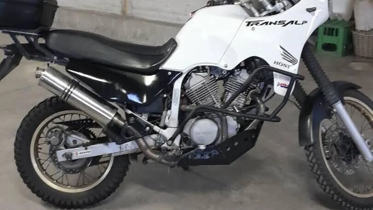 Honda Transalp XL 600V (1991 - 93)  (2)