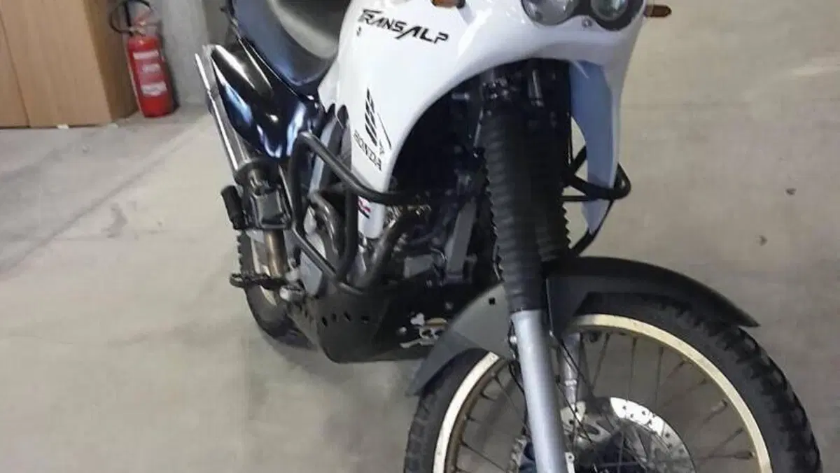 Honda Transalp XL 600V (1991 - 93)  (3)