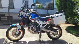 Honda Africa Twin CRF 1000L Adventure Sports (2018 - 19)  (2)