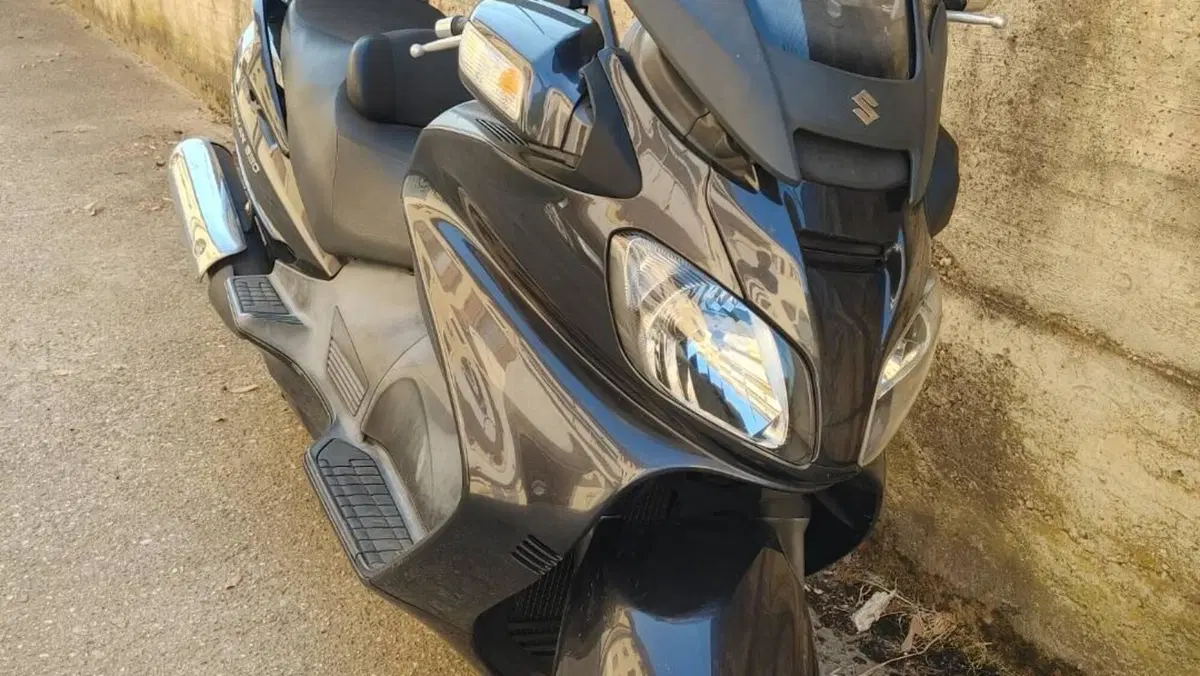 Suzuki Burgman AN 650 Executive ABS (2006 - 12)  (4)