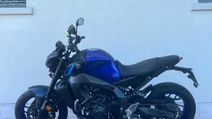Yamaha MT-09 (2021 - 23)  (2)
