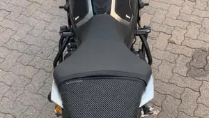 Yamaha MT-09 SP (2018 - 20)  (3)