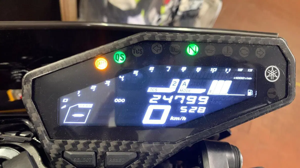 Yamaha MT-09 SP (2018 - 20)  (9)