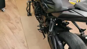 Suzuki GSX S 750 Z Yugen (2018 - 20)  (9)