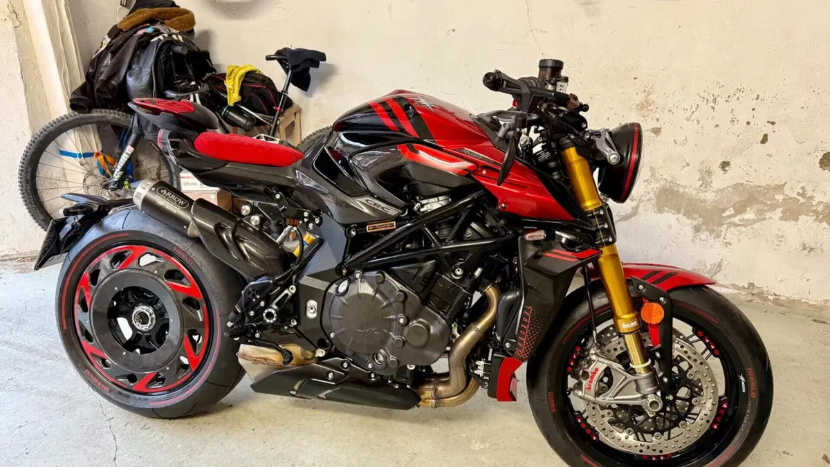 MV Agusta Rush 1000 (2023 - 26)  (6)