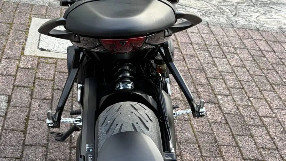 Triumph Trident 660 (2021 - 24)  (3)