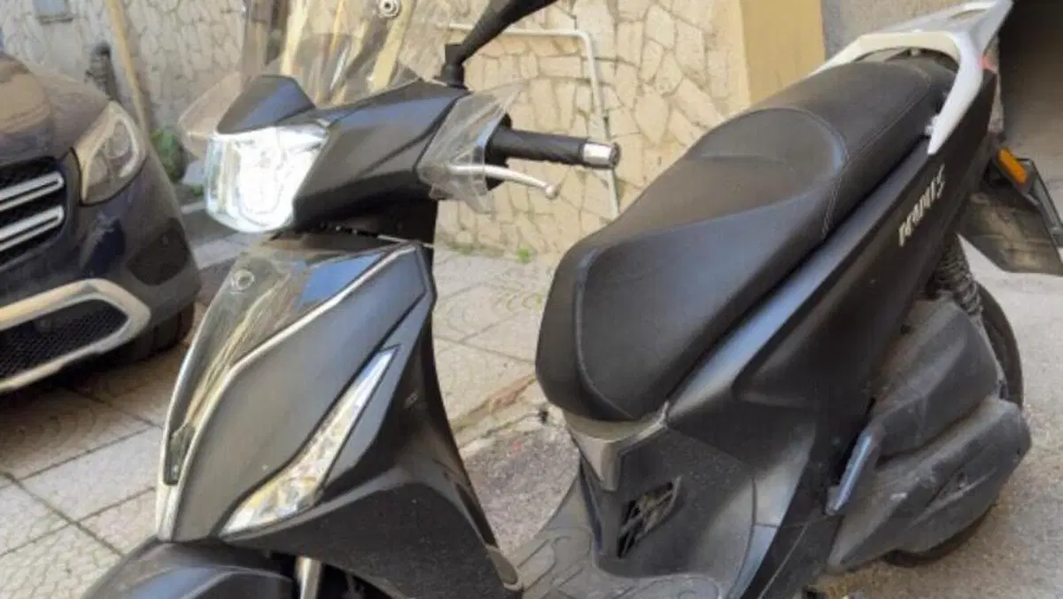 Kymco People 200i S (2021 - 26)  (3)