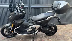 Honda X-ADV 750 DCT Gravel (2021 - 24)  (2)