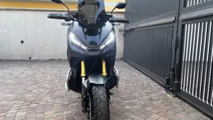 Honda X-ADV 750 DCT Gravel (2021 - 24)  (4)