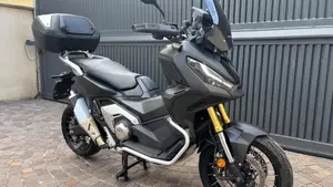 Honda X-ADV 750 DCT Gravel (2021 - 24)  (5)
