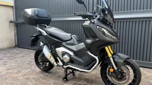 Honda X-ADV 750 DCT Gravel (2021 - 24)  (6)