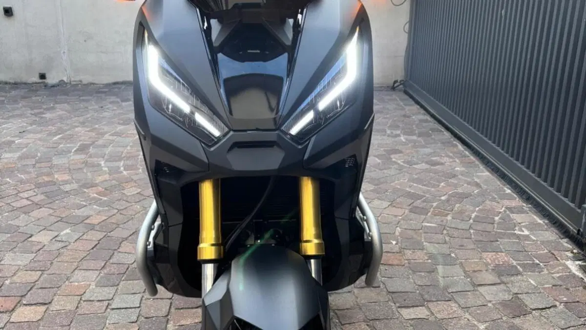 Honda X-ADV 750 DCT Gravel (2021 - 24)  (11)