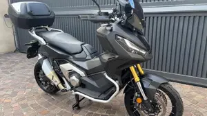 Honda X-ADV 750 DCT Gravel (2021 - 24)  (19)