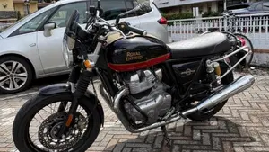Royal Enfield Interceptor 650 (2021 - 26)  (2)