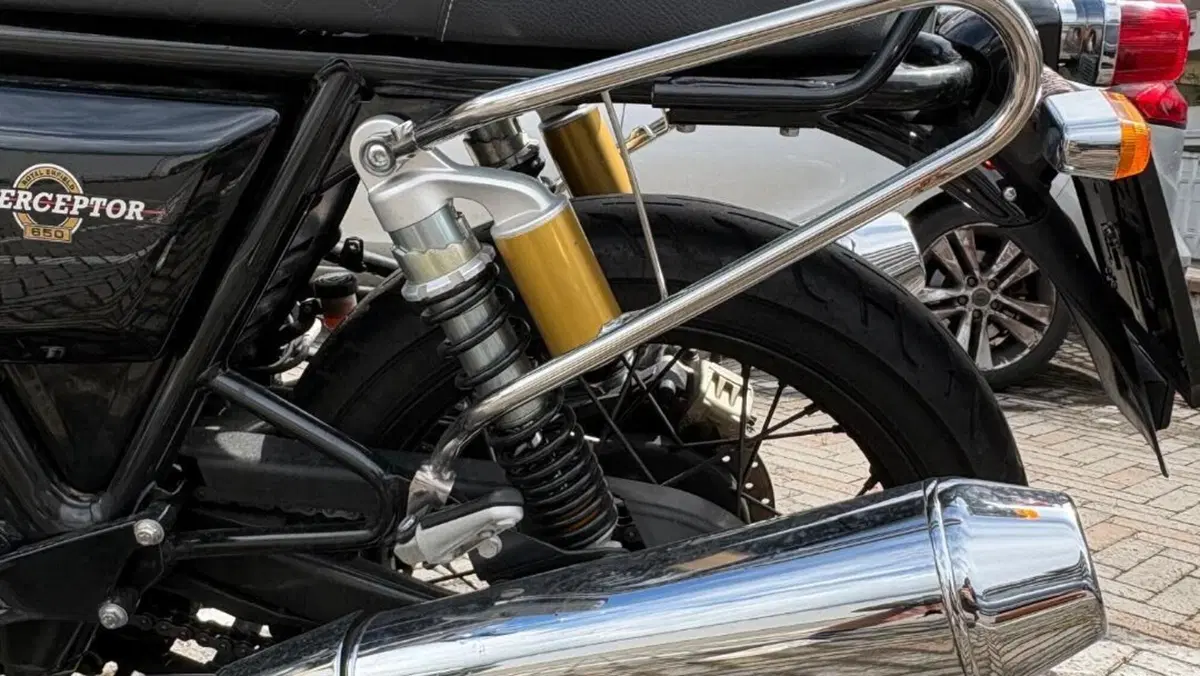 Royal Enfield Interceptor 650 (2021 - 26)  (11)