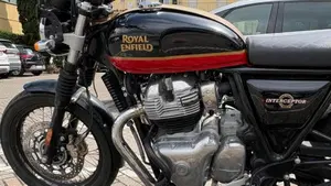 Royal Enfield Interceptor 650 (2021 - 26)  (14)