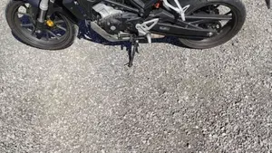 Honda CB 125 R (2021 - 23)  (4)