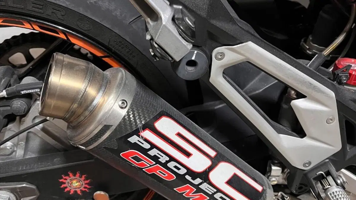 Kawasaki Z 800 e ABS (2012 - 16)  (7)