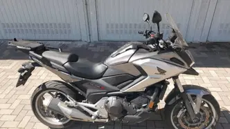 Honda NC 750 X DCT ABS (2016 -17) usata