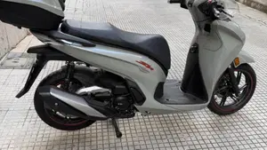 Honda SH 350 Sport (2021 - 24)  (3)
