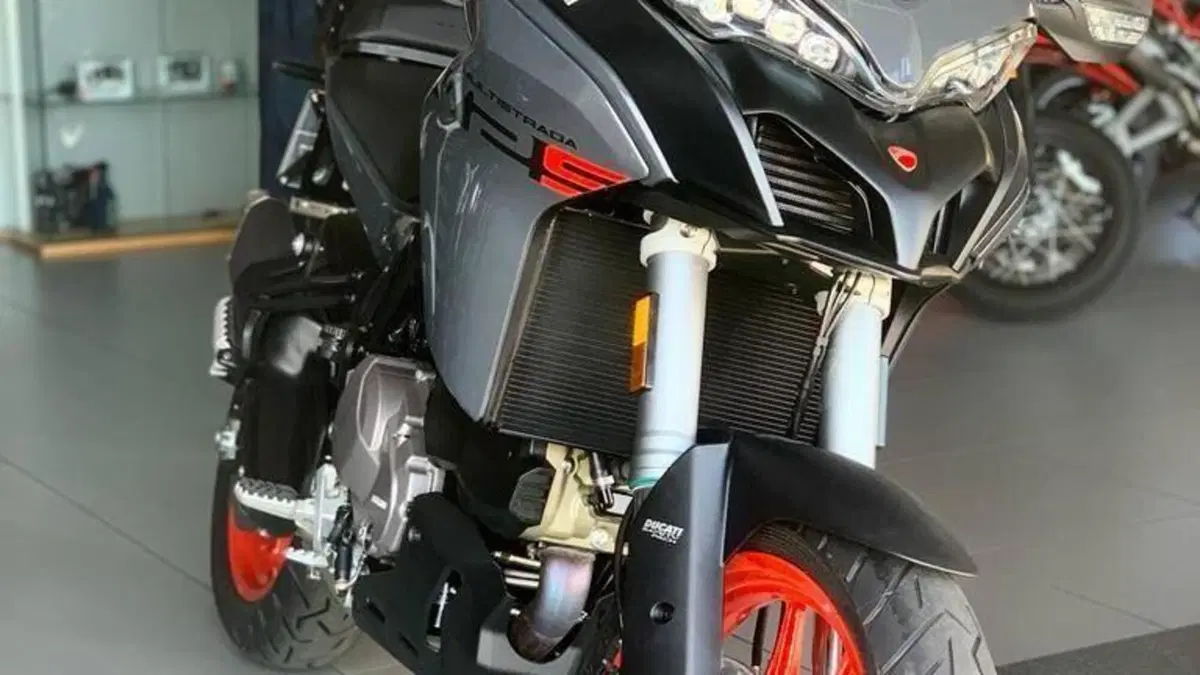 Ducati Multistrada V2 S (2022 - 24) 