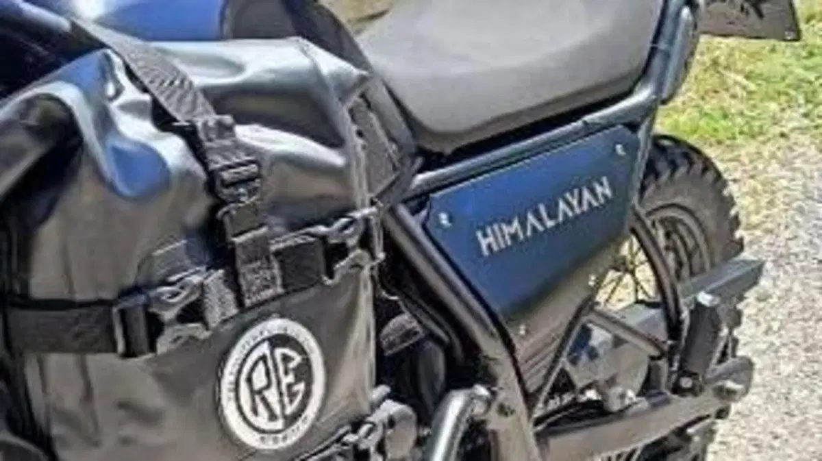 Royal Enfield Himalayan 411 (2021 - 24)  (4)