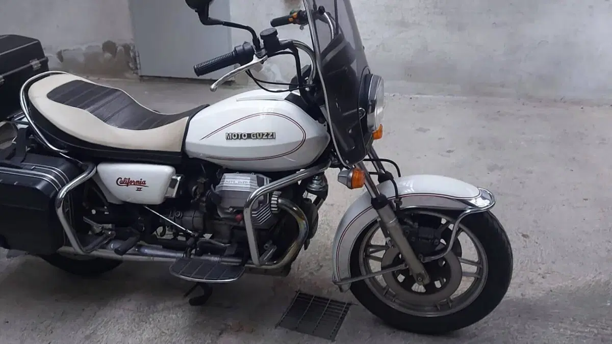Moto Guzzi   (7)