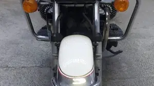 Moto Guzzi   (9)