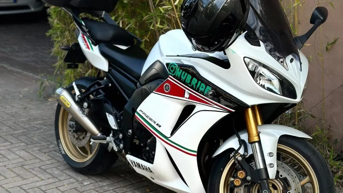 Yamaha FZ8 (2013 - 16) 