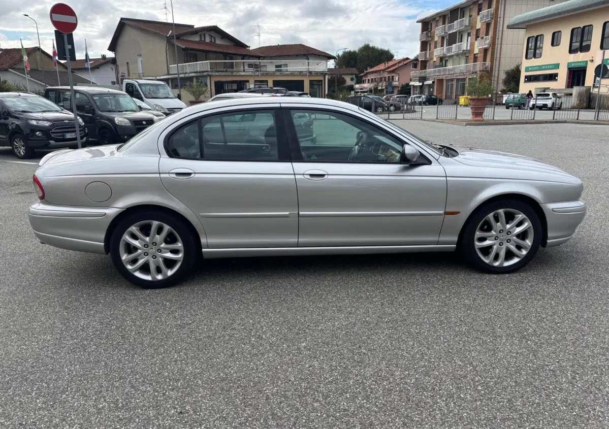 Jaguar X-Type 2.5 V6 24V cat Sport (2)