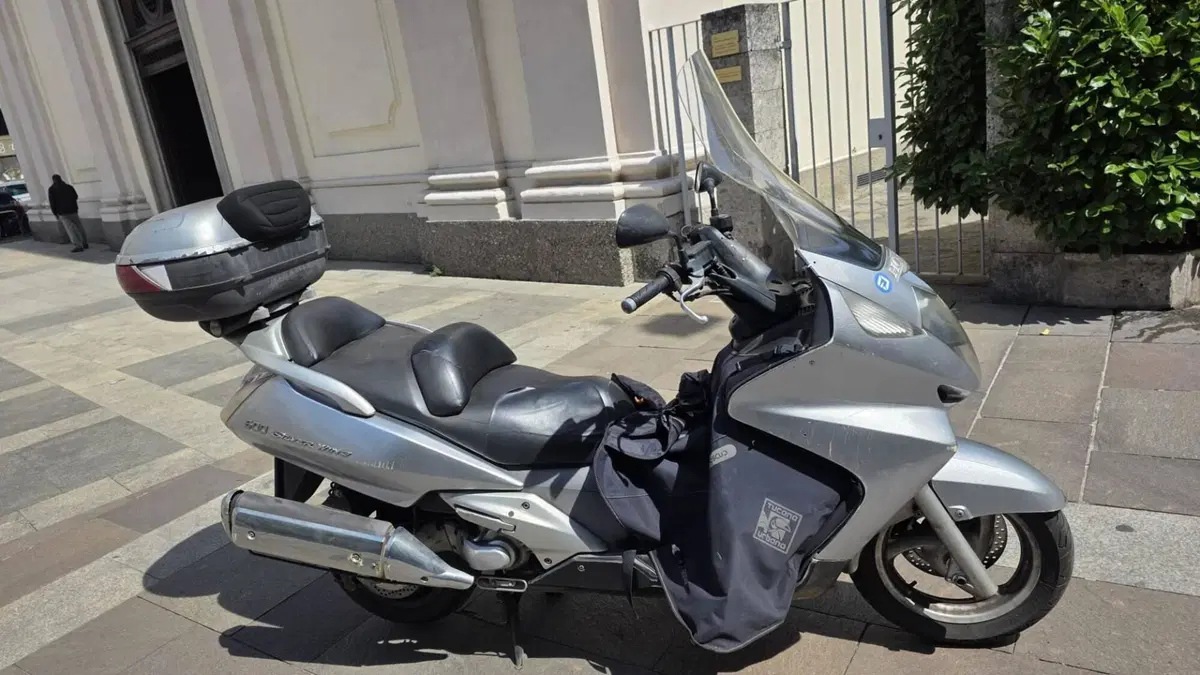 Honda Silver Wing 600 (2005 - 09) 