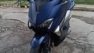 Yamaha T-Max 530 DX (2017 - 19) 