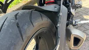 Triumph Street Triple 765 R A2 (2024 - 26)  (10)