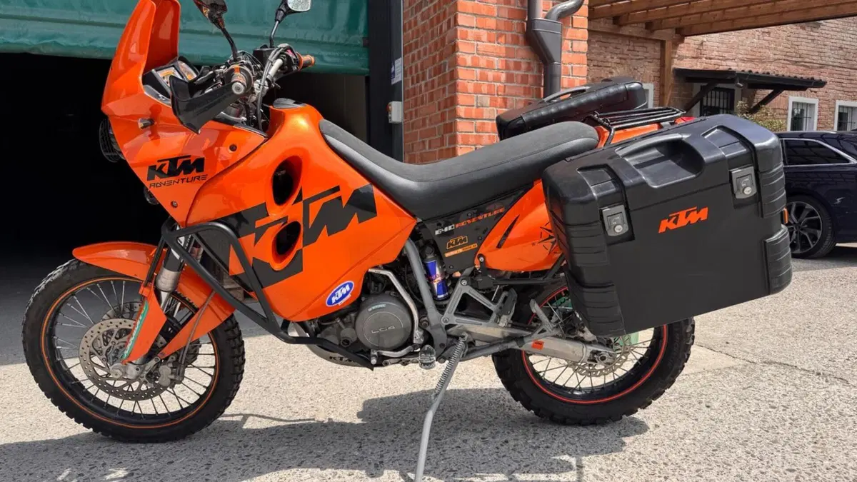 KTM 640 Adventure  (2)