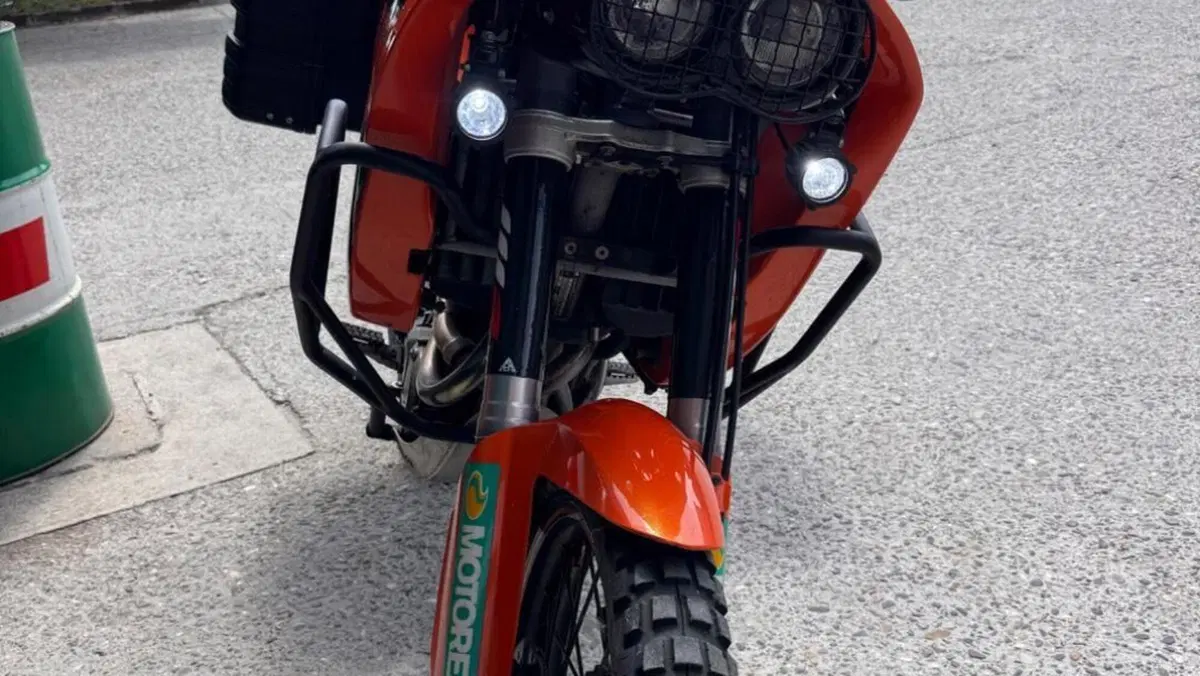 KTM 640 Adventure  (5)