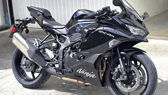 Kawasaki Ninja ZX-4R (2024 - 26) usata