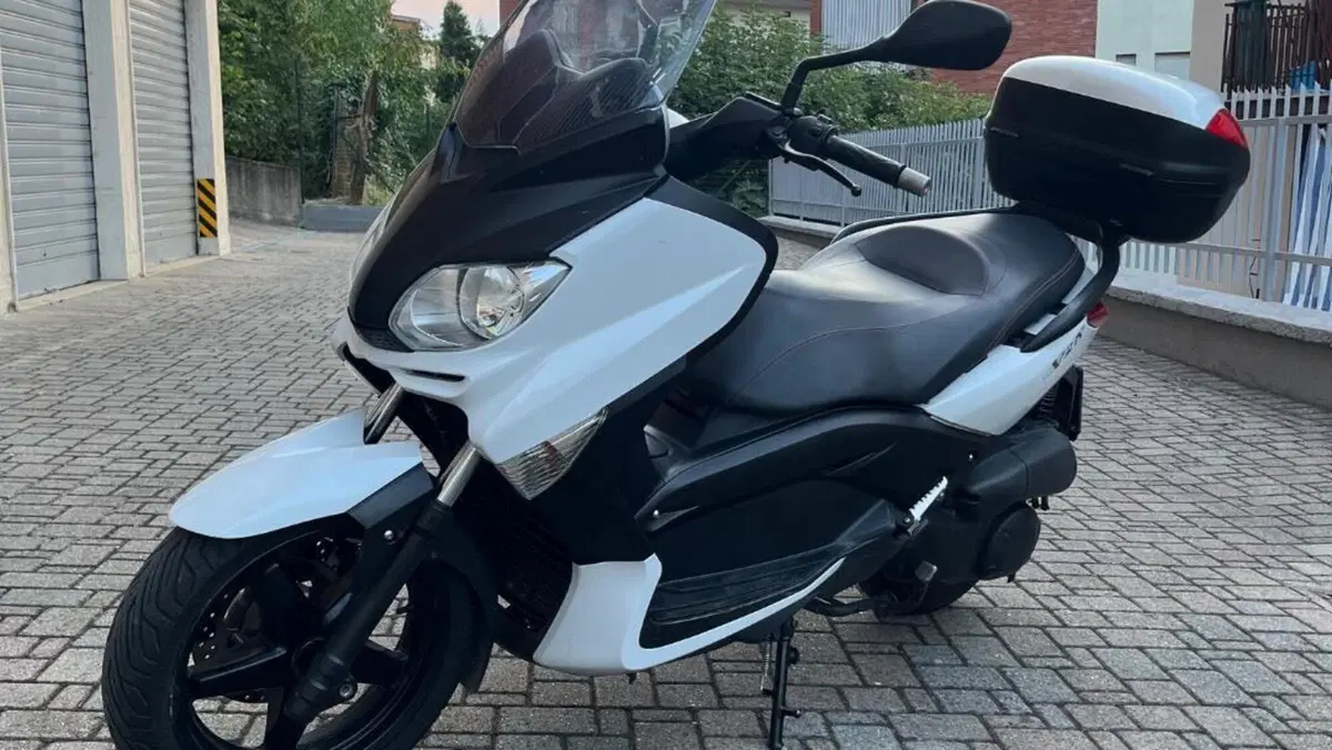 Yamaha X-Max 250 (2010 - 13) 