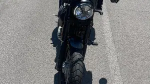 Ducati Scrambler 800 Night Shift (2021 - 22)  (10)