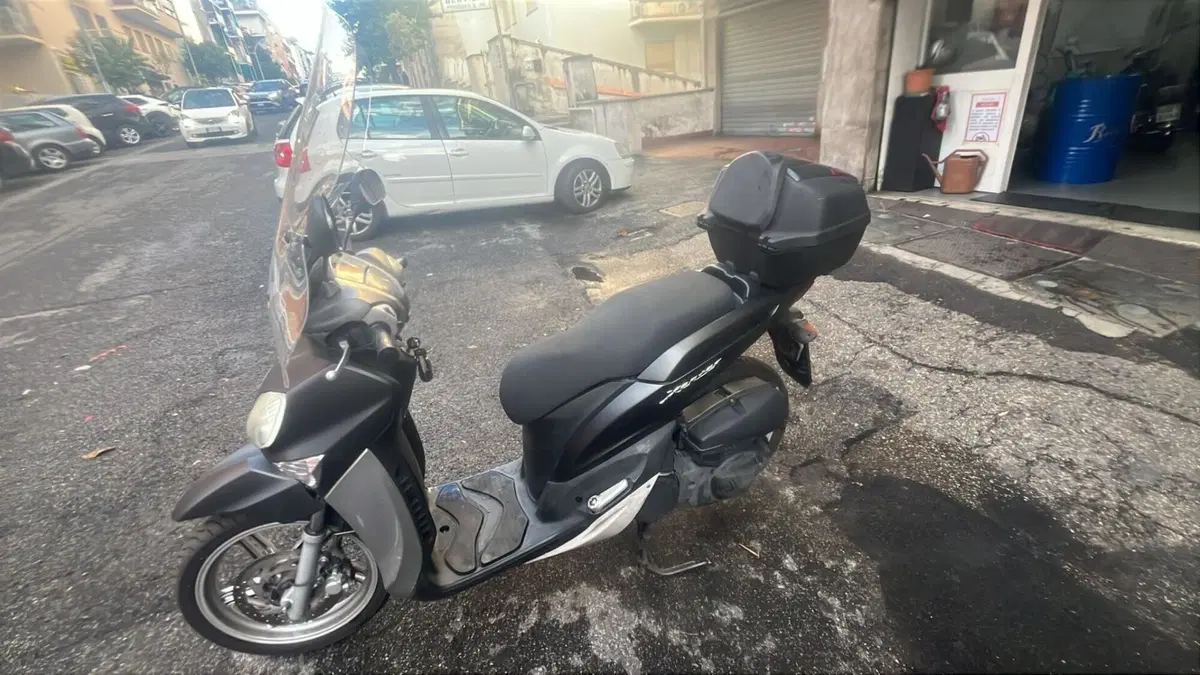 Yamaha Xenter 150 (2011 - 14)  (4)
