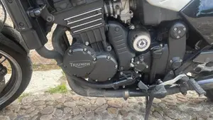 Triumph Trident 750  (2)