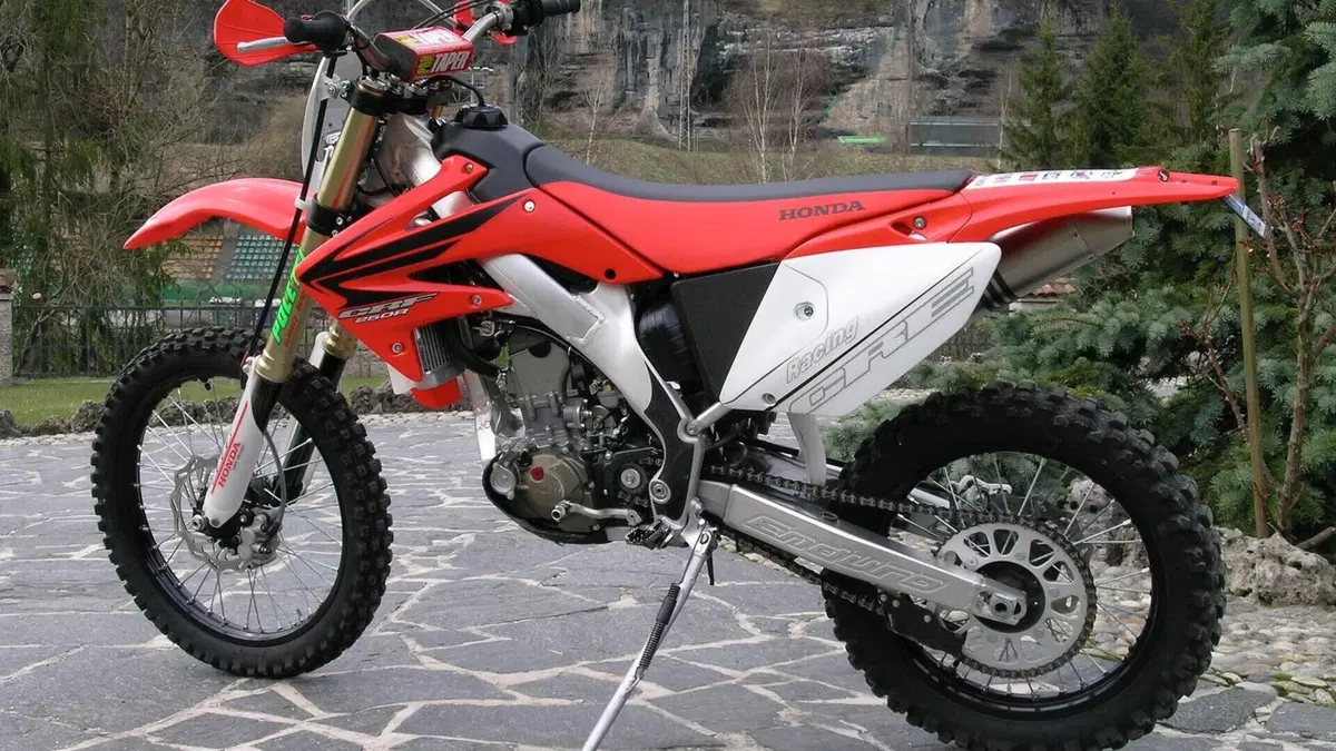 Honda CRF 250R (2007)  (6)
