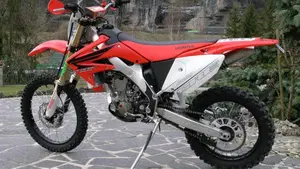 Honda CRF 250R (2007)  (6)