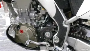 Honda CRF 250R (2007)  (7)