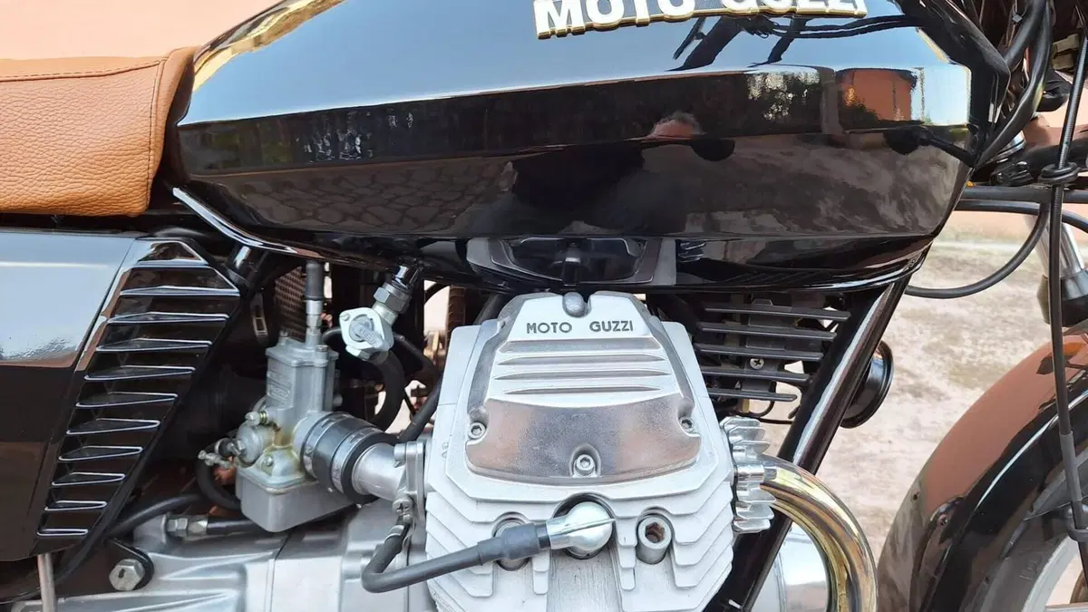 Moto Guzzi  