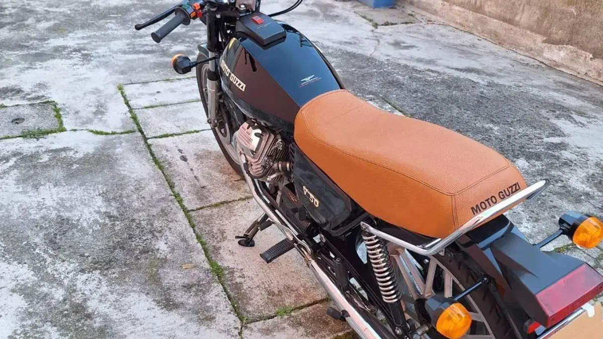 Moto Guzzi   (4)