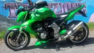 Kawasaki Z 1000 (2007 - 09)  (4)