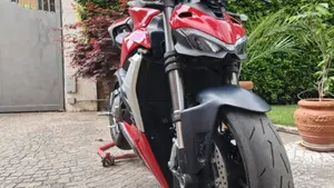 Ducati Streetfighter V2 (2022 - 24)  (2)