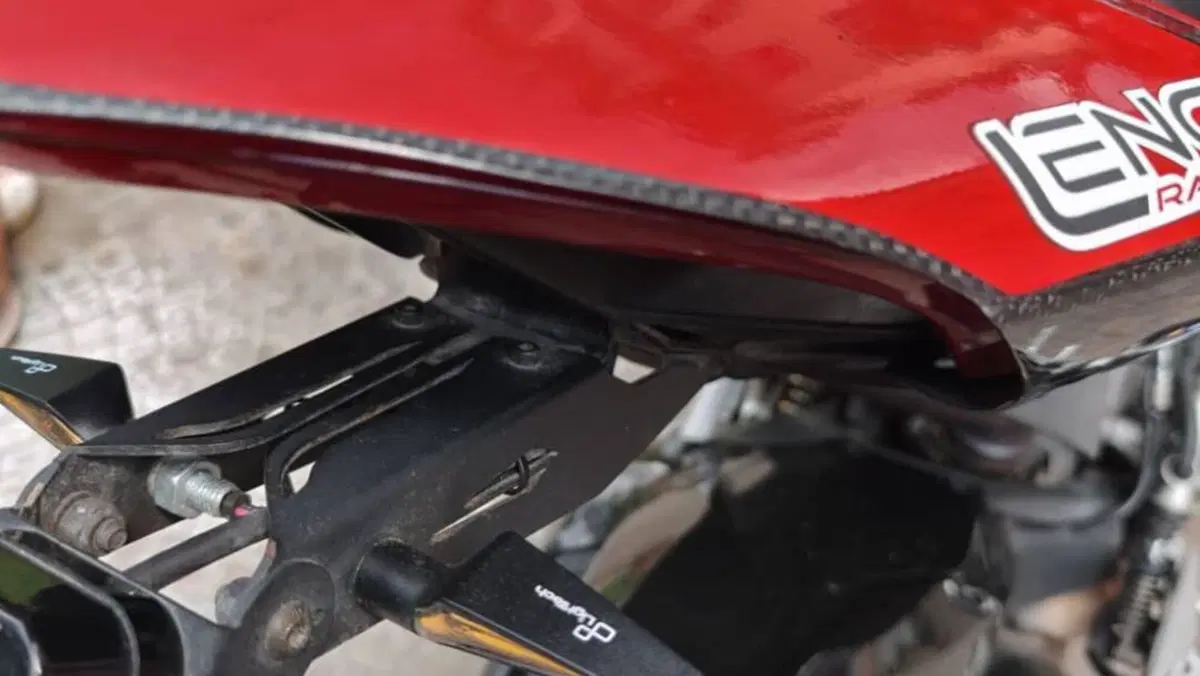 Ducati Streetfighter V2 (2022 - 24)  (3)